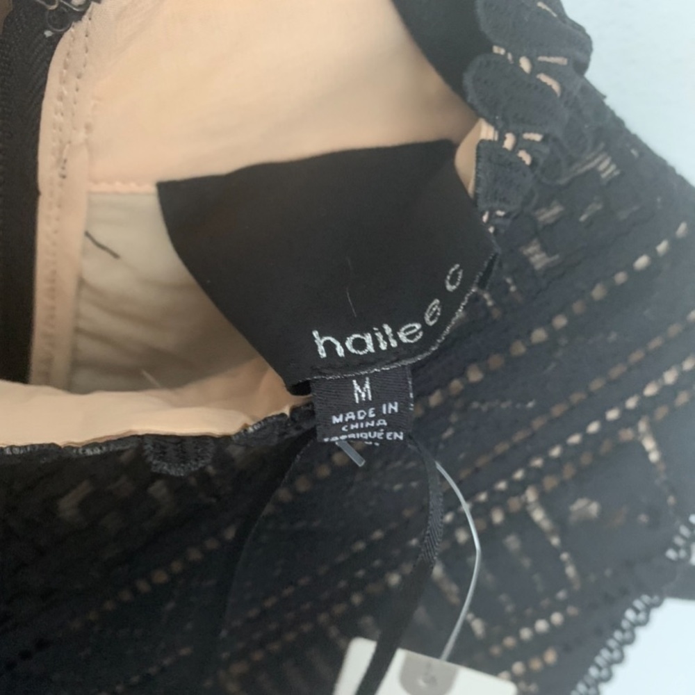 NWT Hailee c Lace mini tiered dress ruffled - Picture 2 of 4